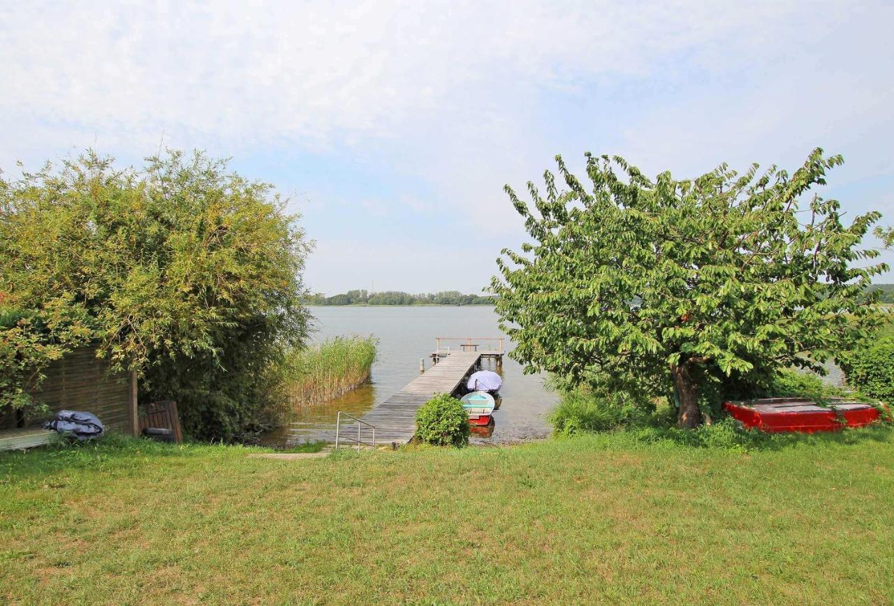 Ferienwohnungen Direkt Am Woblitzsee See 9780 Below Luaran gambar